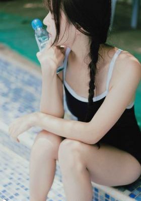 诱人的老师hd_高清免费观看