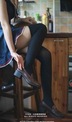 潜伏在黎明之前全集免费_成人直接看