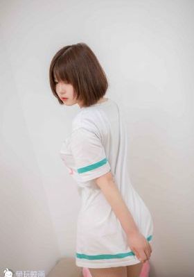 公公和媳妇在线观看_BD英语在线手机播放
