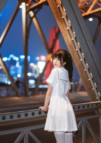 电影美丽小蜜桃_HD日韩电影在线