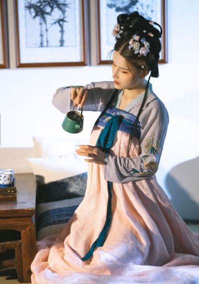农村干活荡女淫春在线观看一_剧情片电影全集观看