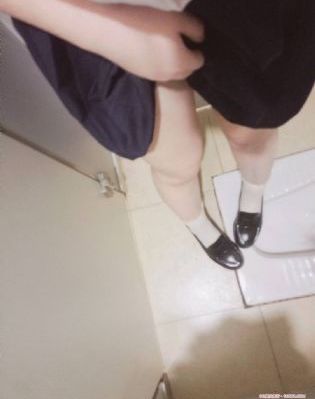 男女泡妞wwwwww_高清全集免费观看